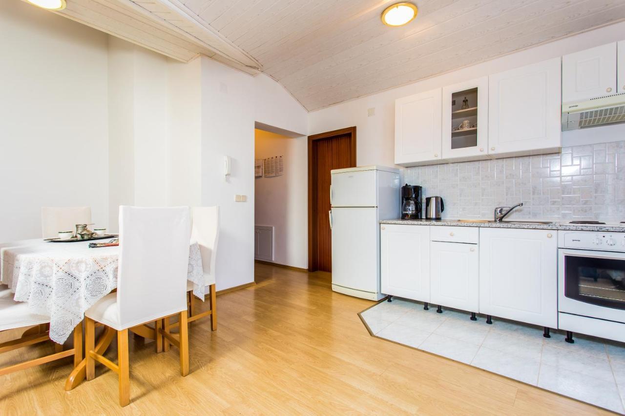 Guest House Lavanda 4 ニヴィーチェ エクステリア 写真